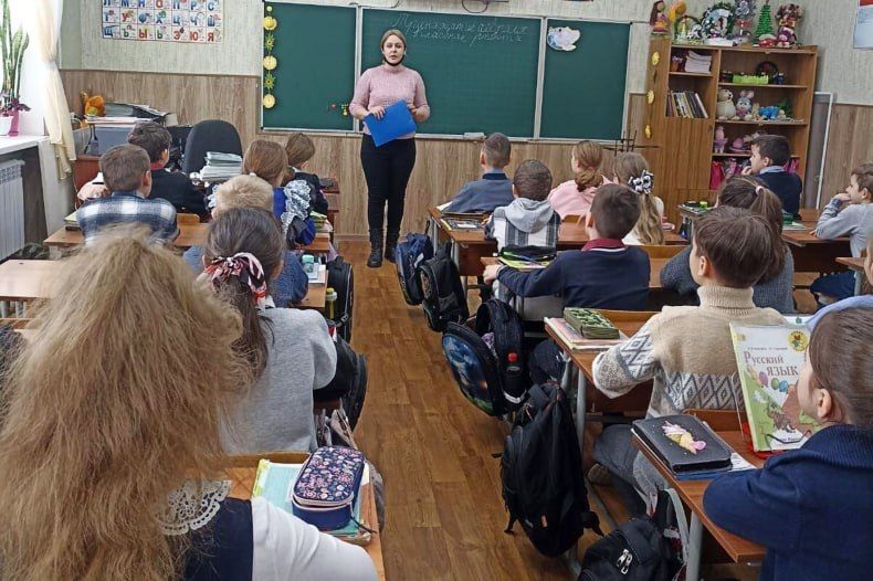 ���� �������� � 80-����� ������������ �������������� ��������� ��� �������� 4-�� ������ ������������������� �� �1. ����:...