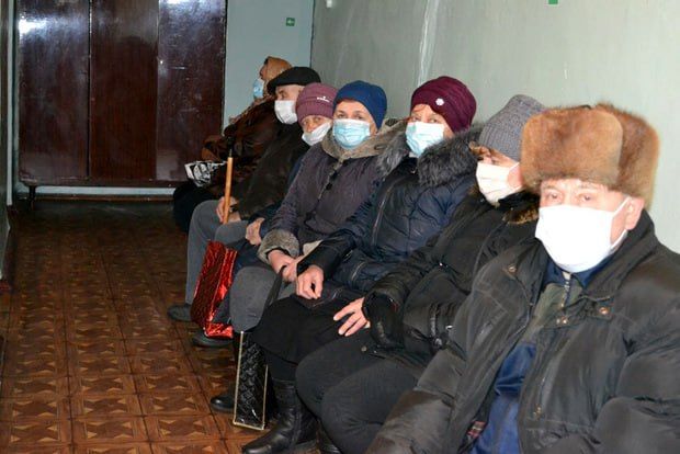 В рамках планового осмотра мобильная бригада Государственного учреждения «Первомайская центральная городская многопрофильная больница» Луганской Народной Республики обслужива...