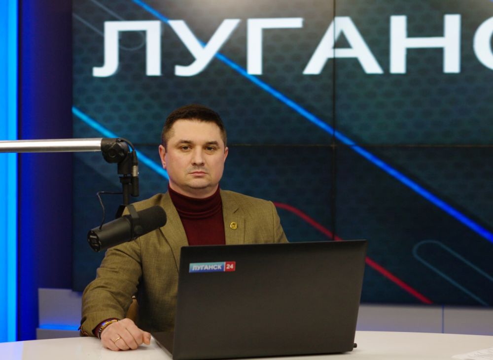 ������� ��������� ������ ���, ����������� ���������� ������������� ��������� ���� ������ ������ � ����� ������� �������� LIVE� ��������� � �������������� ����� �������� ��������� � �������: