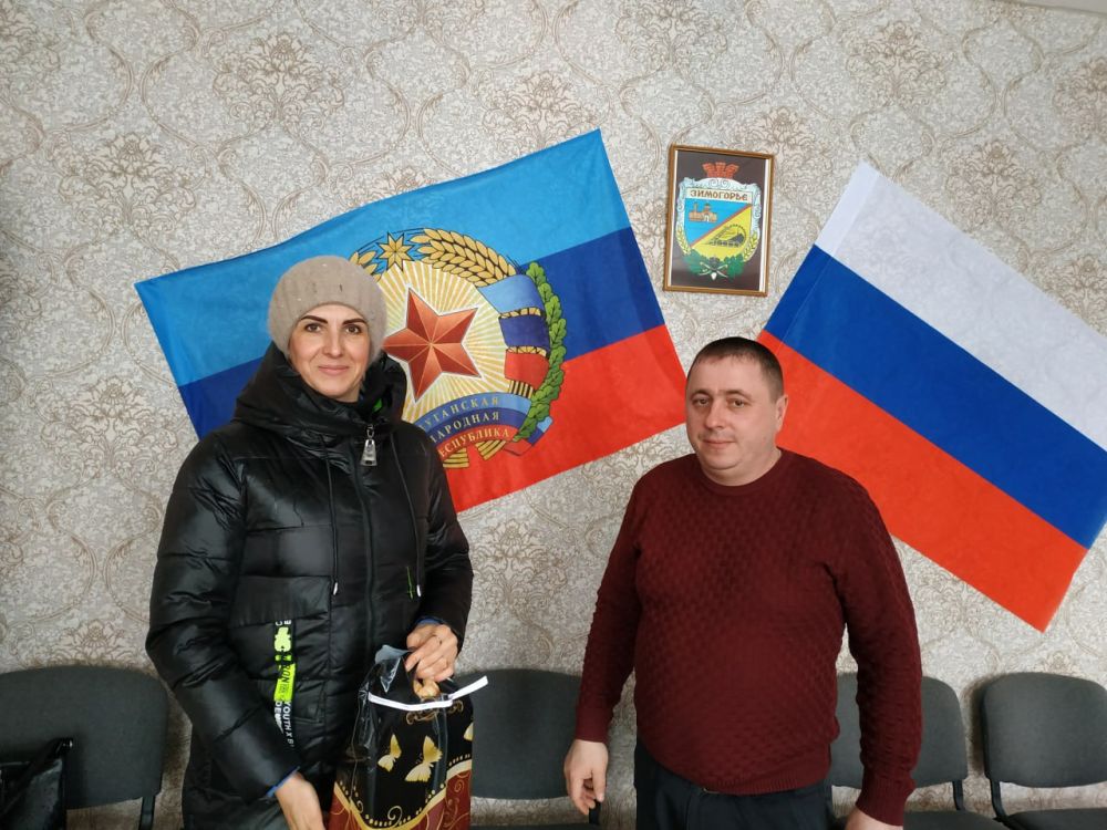 В ЗИМОГОРЬЕ ПОЗДРАВИЛИ ДОЧЕРЕЙ ЗАЩИТНИКОВ ОТЕЧЕСТВА