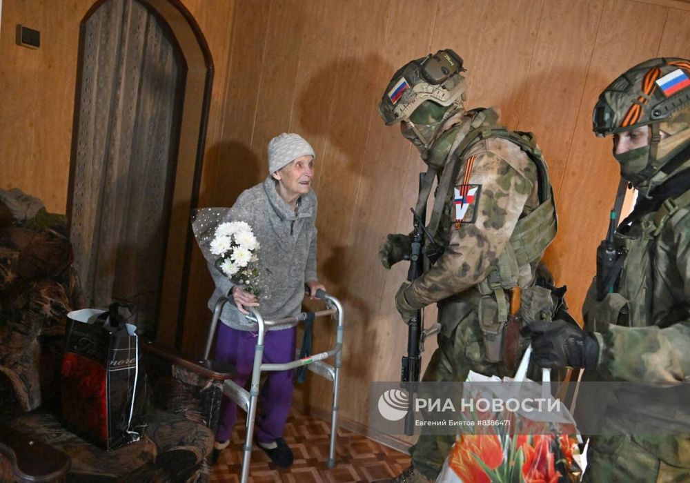 ����� �����: ������������ ���������� � 8 ����� ������ � ��������� �������