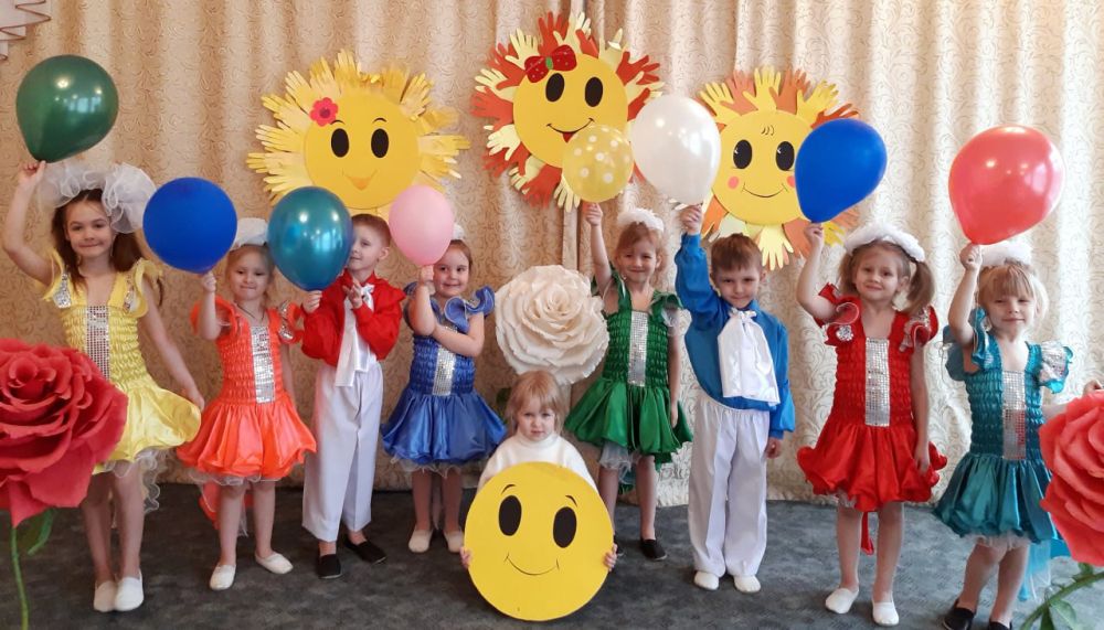 16 марта ребятишкам из ГДОУ ЛНР «Ясли-сад № 25 «Ручеек» запомнится надолго и будет согревать еще не один день, оставив в сердцах и в памяти добрые воспоминания