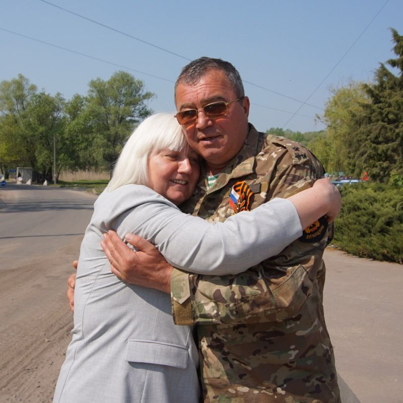 Светлана Гизай: Кажется совсем недавно, 9 мая прошлого года, с Сергеем Грачёвым праздновали День Победы, а сегодня мы с ним простились навсегда..