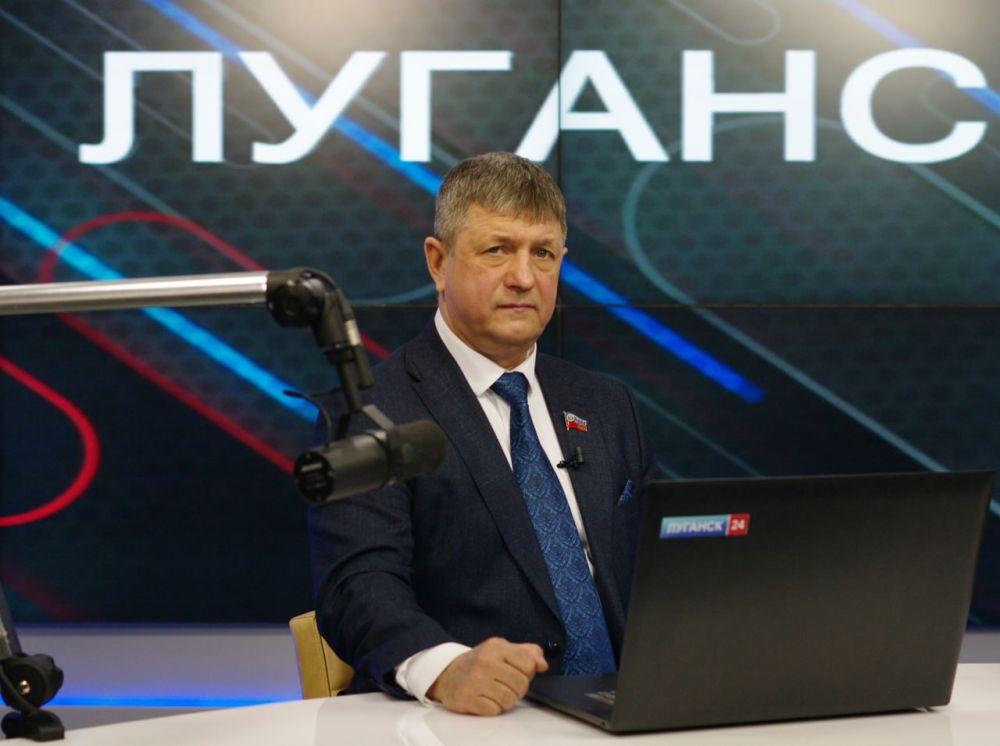 ������� ��������� ������ ��� ����� ����� � ����� ������� �������� LIVE� ��������� � ���, ������ ����� ����� ��� � ������ ����������� ��������������� �������� ��� ����� ������: