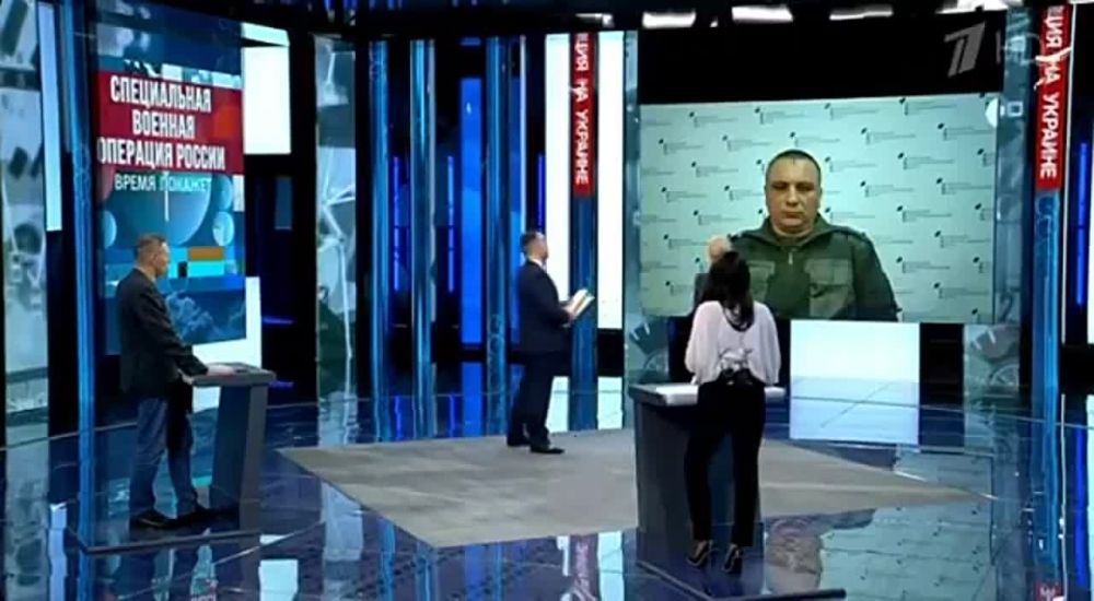 Андрей Марочко: На «Первом канале» рассказал Руслану Осташко @OstashkoNews и Олесе Лосевой @Losevatalks ситуацию на Капянском направлении