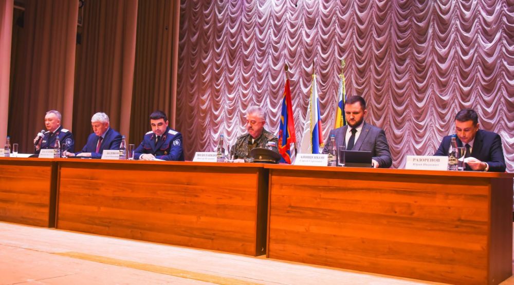 ��������� �� ��� ������� ������� � ������-������������ ����������� �������� ������������ ��������� ����������� ���������� �������: ����, ��������, ���� ���������