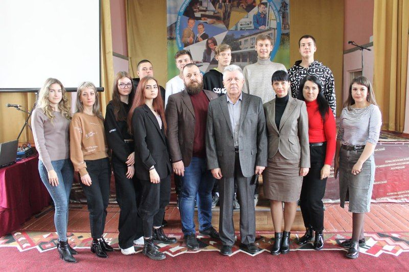 �������� ��������� ������ ������� ������� � ������������� �����������-������������� ��������