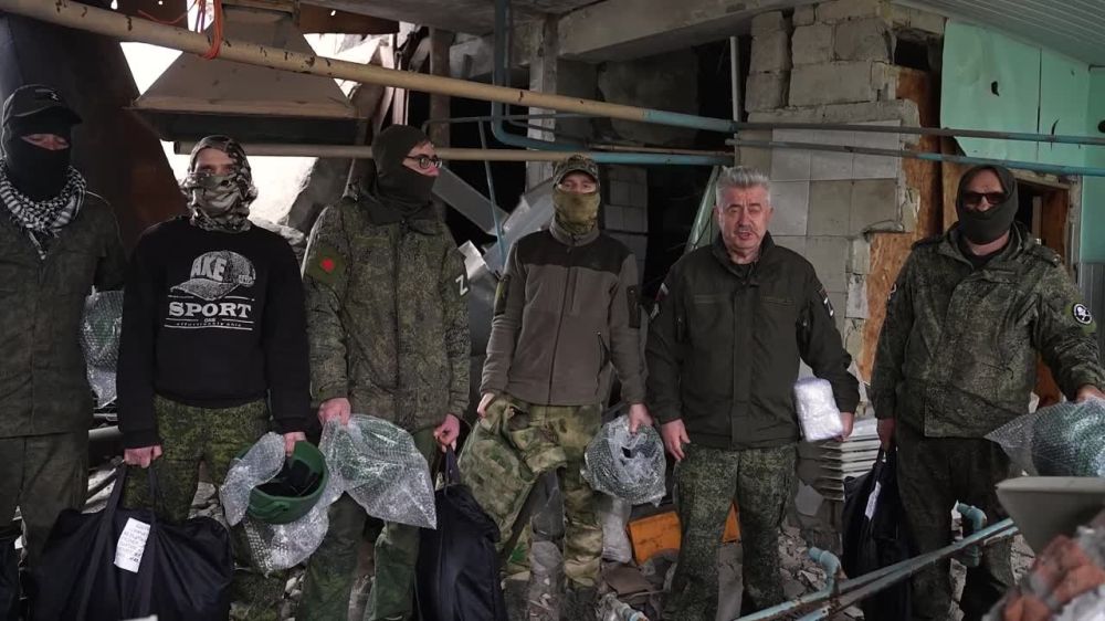 Виктор Водолацкий: Прибыл в один из батальонов 6-й Гвардейской казачьей бригады имени Платова, которая с боями двигается в направлении Северска