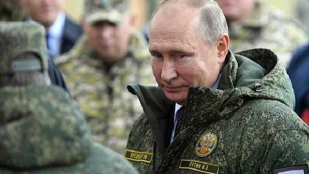 Владимир Путин посетил штаб Национальной гвардии «Восток» в ЛНР