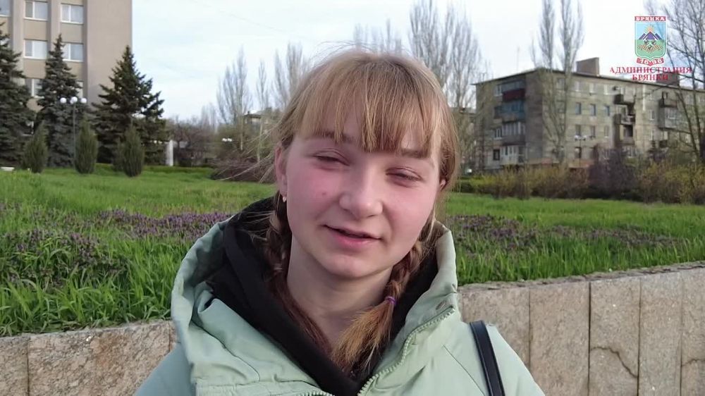 Евгений Морозов: Сегодня, рано утром, воспитанники и педагоги Брянковской гимназии отправились в путешествие