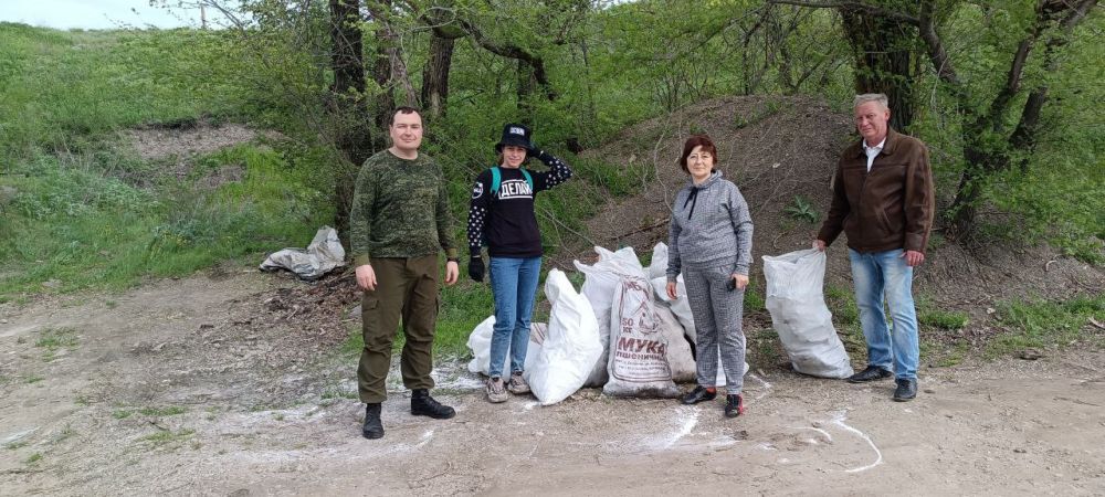 Светлана Алёшина: Субботник на берегу пруда «Холодный»: забота о природе и о себе