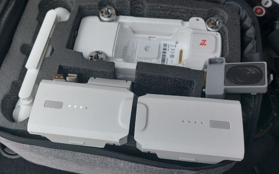 Олег Попов: Квадрокоптер, который оснащен микрофоном и системой сброса который в ближайшее время будет работать на фронте