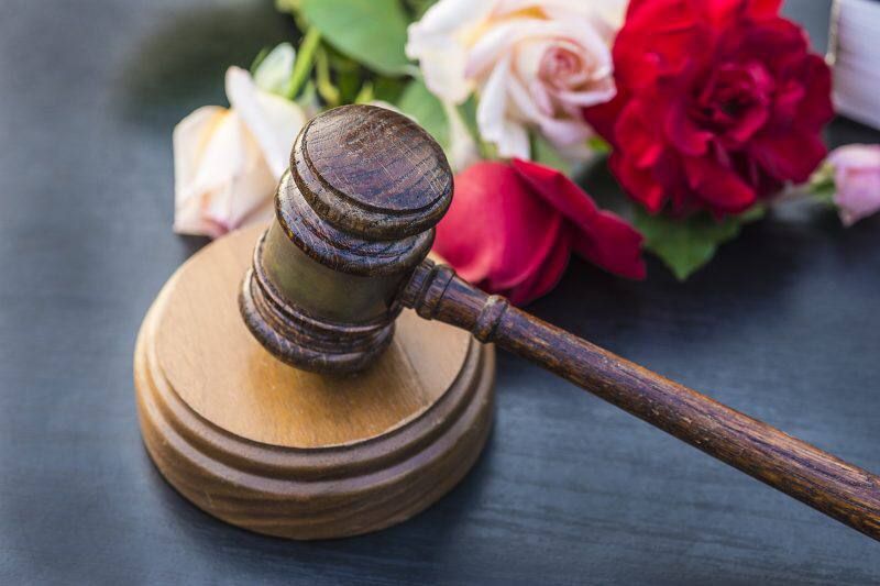 Уважаемые судьи и работники судов!