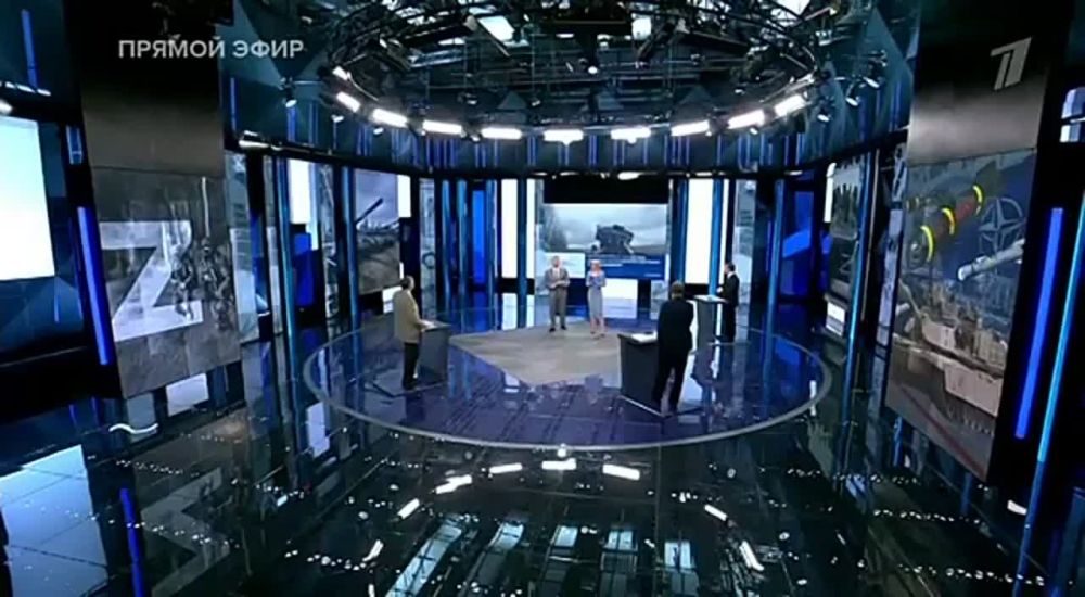 Андрей Марочко: На «Первом канале» обсудили с Русланом Осташко @OstashkoNews и Олесей Лосевой @Losevatalks обстановку на фронте и заявления политиков