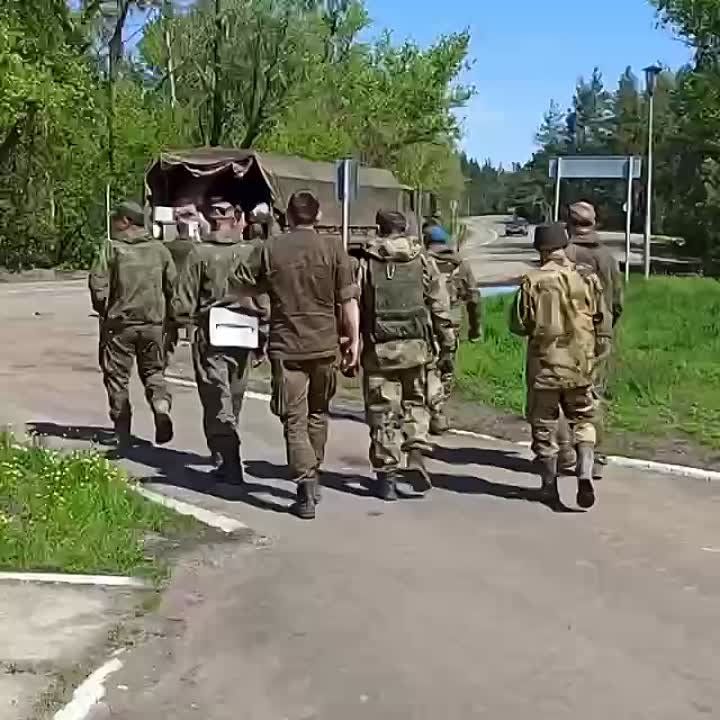 Глава Саратовской области Роман Бусаргин провёл личный приём участников СВО и членов их семей