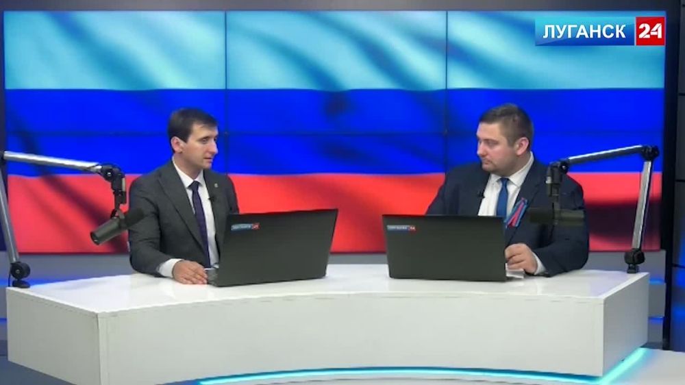 Председатель Молодёжного парламента ЛНР Андрей Самойлов в эфире проекта «Луганск LIVE» рассказал о будущем ЛНР в составе России и роли молодежи в интеграционных процессах