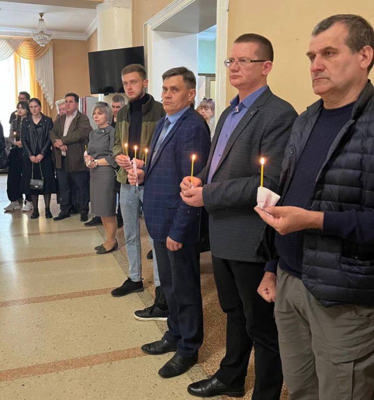 ��������� ��������: ������� � �������� ����������� � ����������� "����" �������, ���������� ������ ��������� � ������ ���. ��� ���� 27 ���