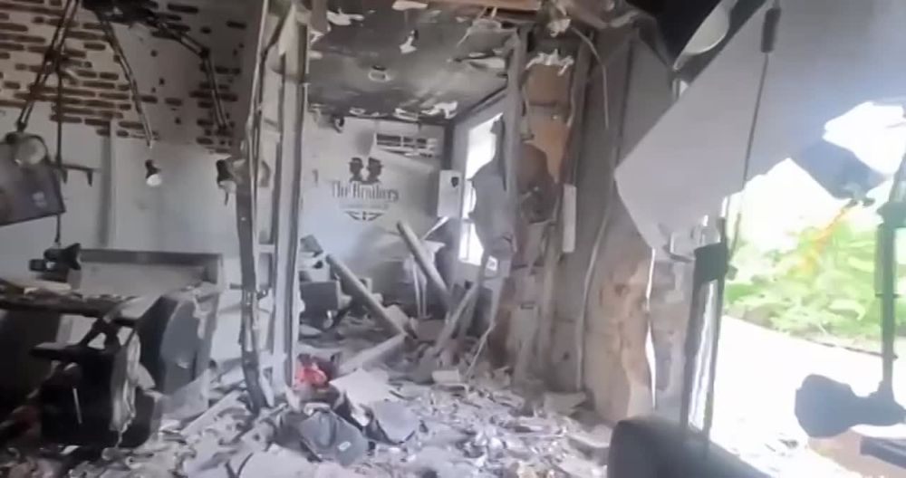 Андрей Руденко: Во время взрыва в центре Луганска ранен врио главы МВД ЛНР Игорь Корнет