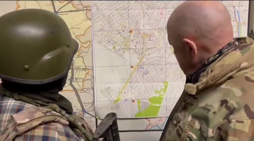 Олег Попов: Бахмут почти взят: остался 1 квартал и кусок частного сектора