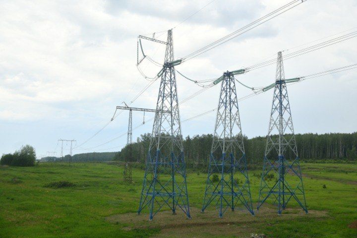 Почти 1,5 тыс. абонентов остались без света в ЛНР из-за аварий