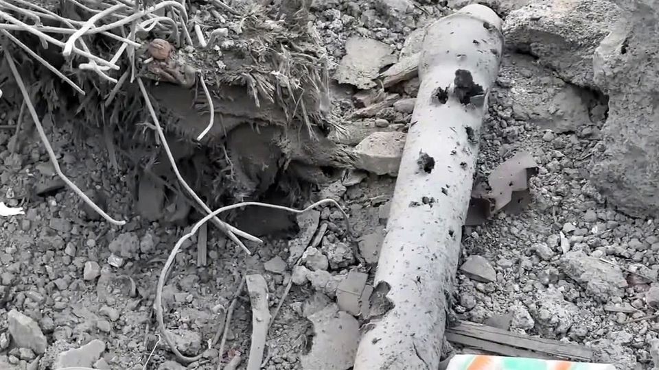 Увеличилось число жертв удара украинских боевиков по городу Алмазная в ЛНР