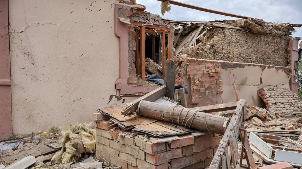 В ЛНР 4 человека погибли, 16 ранены в результате обстрела птицефабрики