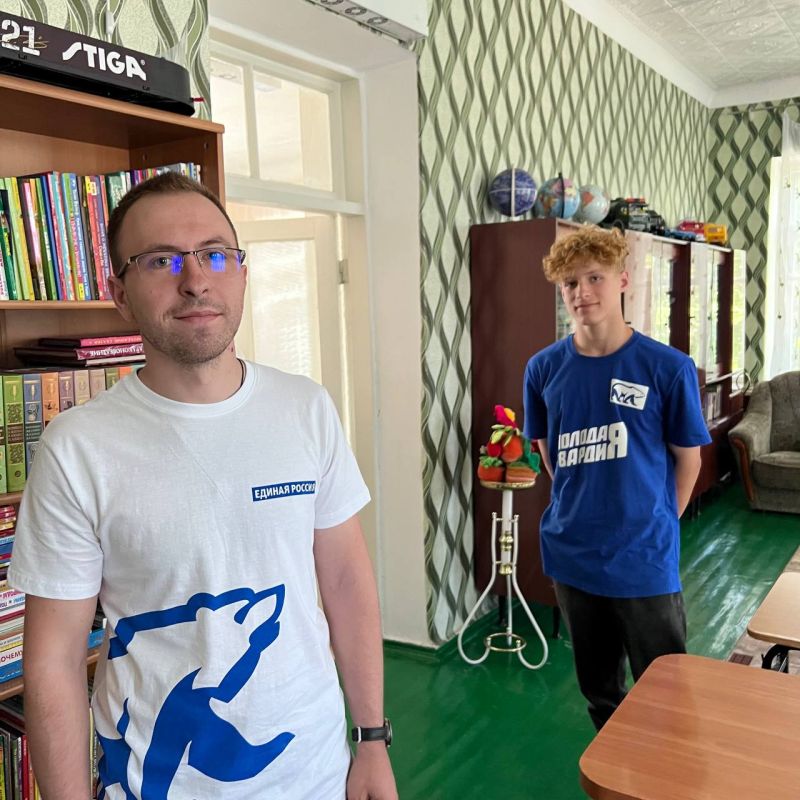 Посетили социально-реабилитационный центр для несовершеннолетних