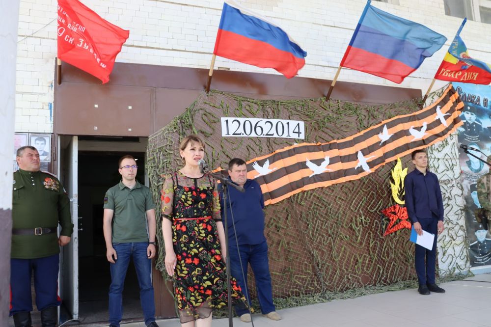 В Антрацитовском районе почтили память защитников Донбасса под селом Дьяково