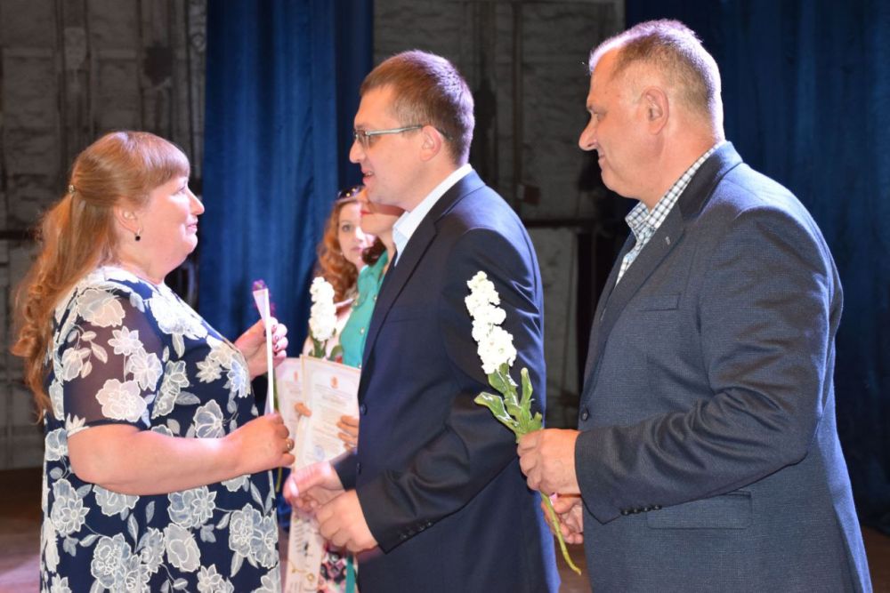 Евгений Морозов: В канун Дня медицинского работника чествовал представителей самой ответственной и гуманной профессии