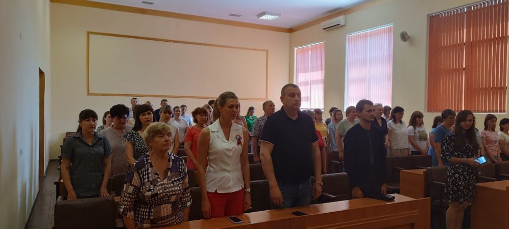 ������� � 12:15 � ���� ������ � ������ ������������� ������������� ������ �������������� � ������������� ����� ������� ���������