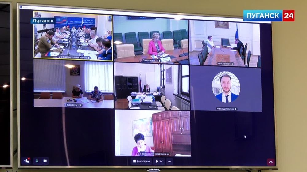 Всеобщая поддержка жителей новых территорий