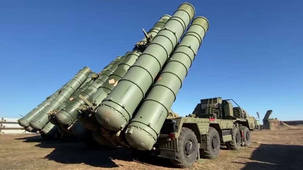 Российская ПВО перехватила три крылатые ракеты Storm Shadow