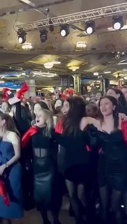 �� ������ ������������ ����� � ����������� ����������, ��� �������� �������� ��� ����� "� � �������"