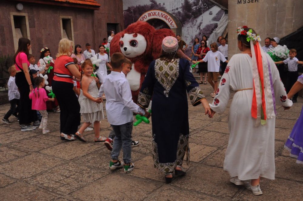 ������ �������: � ���� �����, ����� � �������� � ������������� ����� ����������� ����� �����������