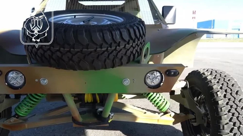 Хабаровский край отправил в зону СВО новую партию усовершенствованных тактических вездеходов «Ерофей», успевших хорошо себя зарекомендовать