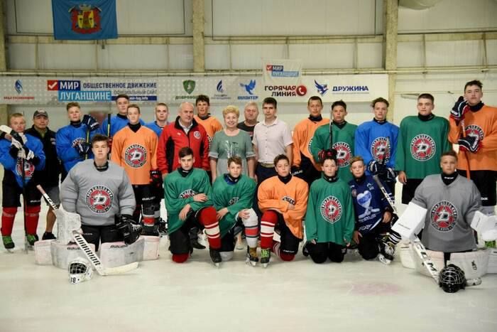 Подготовительная работа по переименованию спортивных школ Республики и приведению в соответствие с законодательством РФ...