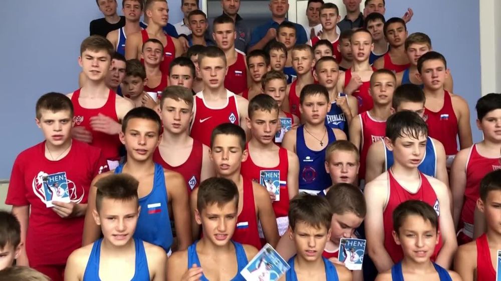 Поздравление с днем рождения генерального секретаря Федерации бокса России Татьяна Анатольевна Кириенко!