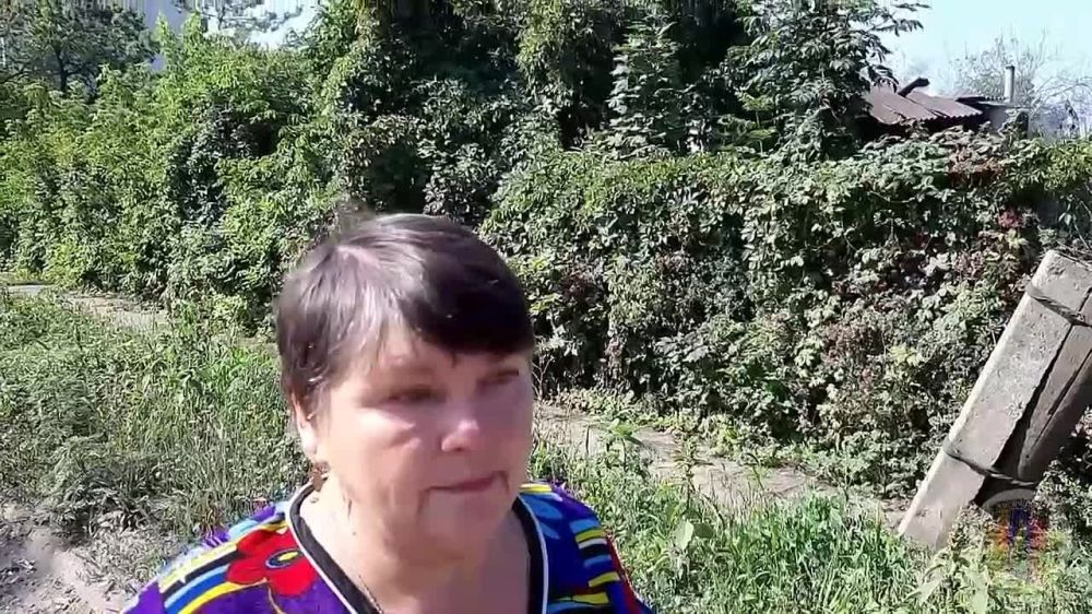 Киевские силовики обстреляли дома мирных жителей города Приволье, один мирный житель получил ранение