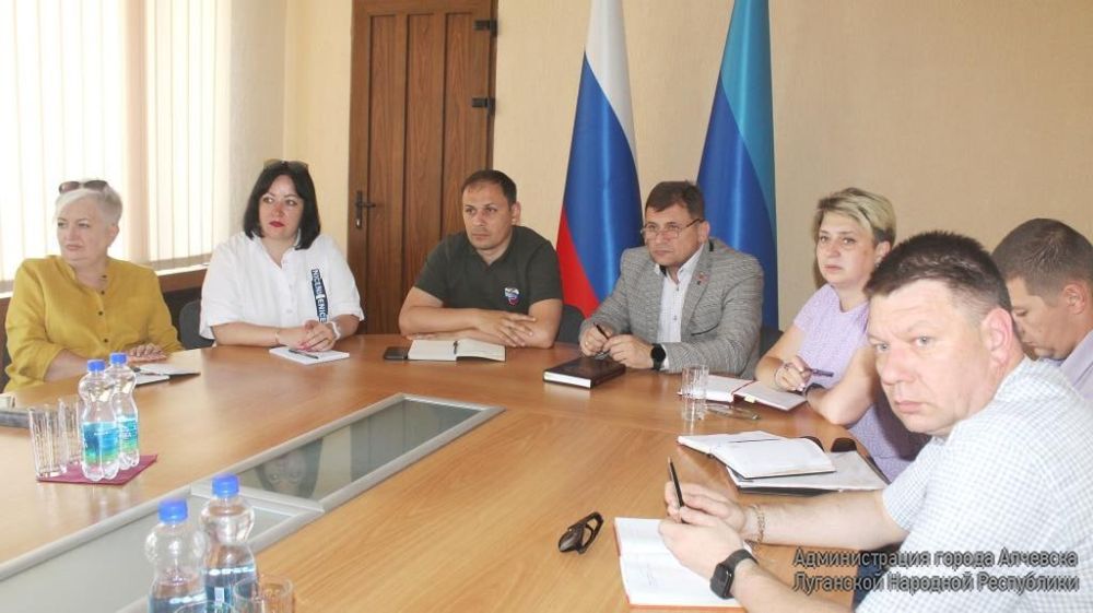 ����� �������: �������,18 ����, � ������� ����������������, ������ ������� � �������� ������� � ��� ����� ������������ ��������� ������ ������� �������