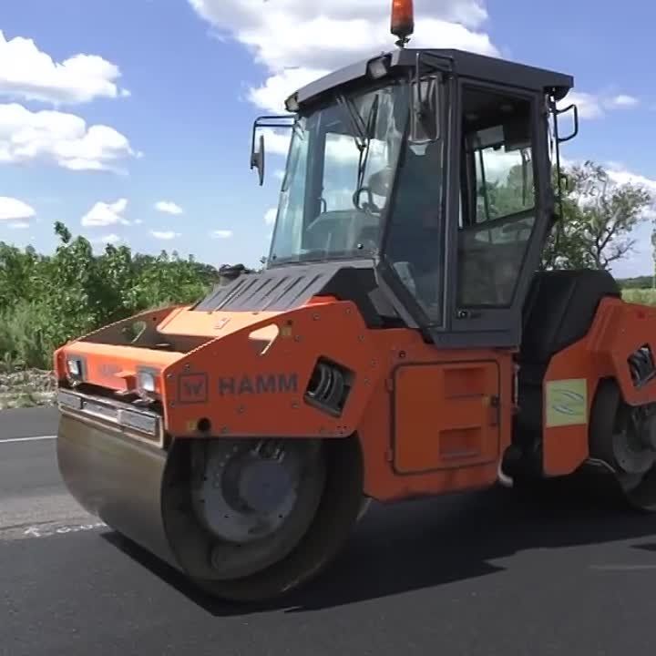 В этом году отремонтируют почти 120 км трассы от Луганска до Донецка