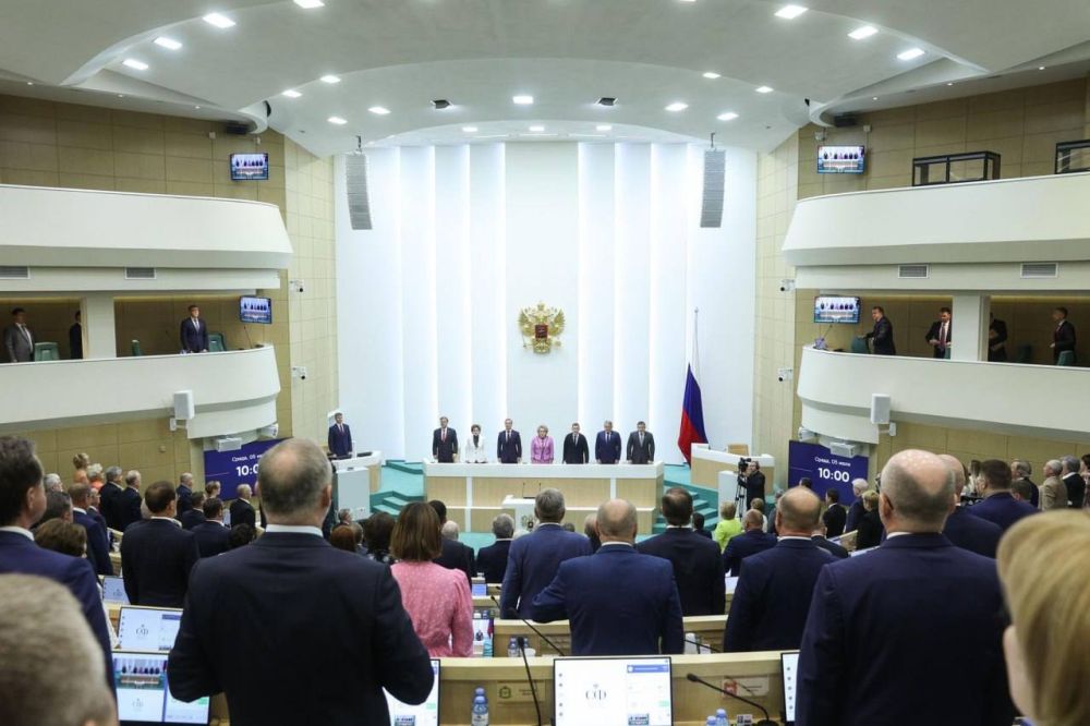 Дарья Лантратова: Буквально две недели назад на заседании Совета Федерации подняла вопрос, касающийся особенностей проведения медико-социальной экспертизы для граждан новых регионов, у которых инвалидность установлена бессрочно