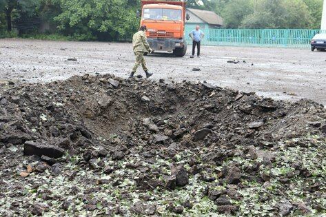 ВСУ обстреляли Ирмино, повреждены дома, линия электропередачи – мэр Стаханова