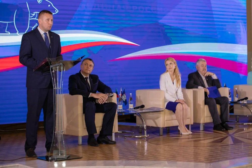 Дарья Лантратова: Сегодня «Единая Россия» выдвинула кандидатов на выборы в Народный Совет ЛНР и органы местного самоуправления