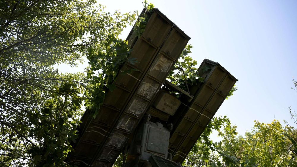 ����� 28 ���������� ����� � 12 �������� HIMARS � ������ ��� �� �����