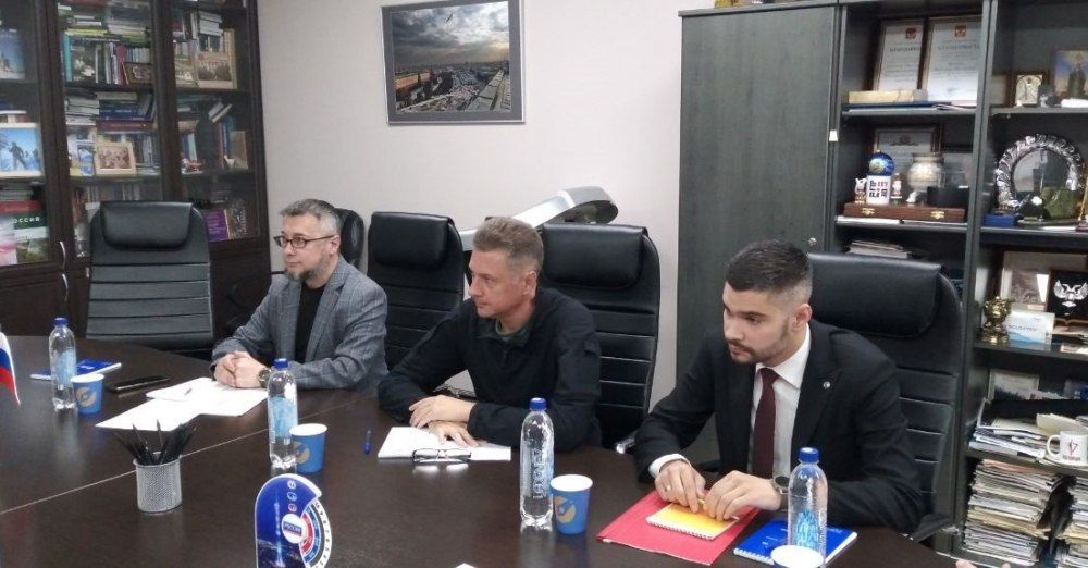 Председатель отделения Союза журналистов России в ЛНР Евгений Мурылев принял участие во встрече с Главой СЖР Владимиром Соловьёвым