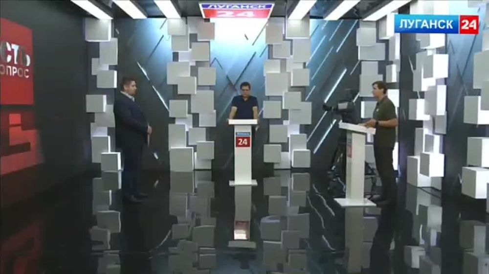 Председатель Молодёжного парламента ЛНР Андрей Самойлов в эфире программы «Есть Vопрос» на телеканале «Луганск 24»...