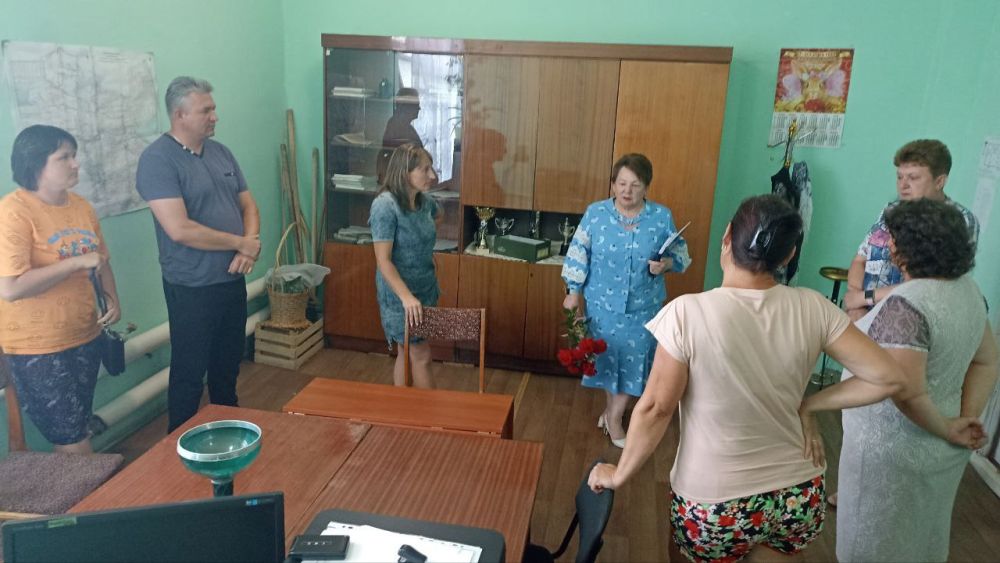 ������� �����: � ����� �������� ��������� � ���������� ������� ����������� ���� 11 ������� ������� ������� � �������� �. ��������� ���������������� ������ � �. ���������� �������������� ������