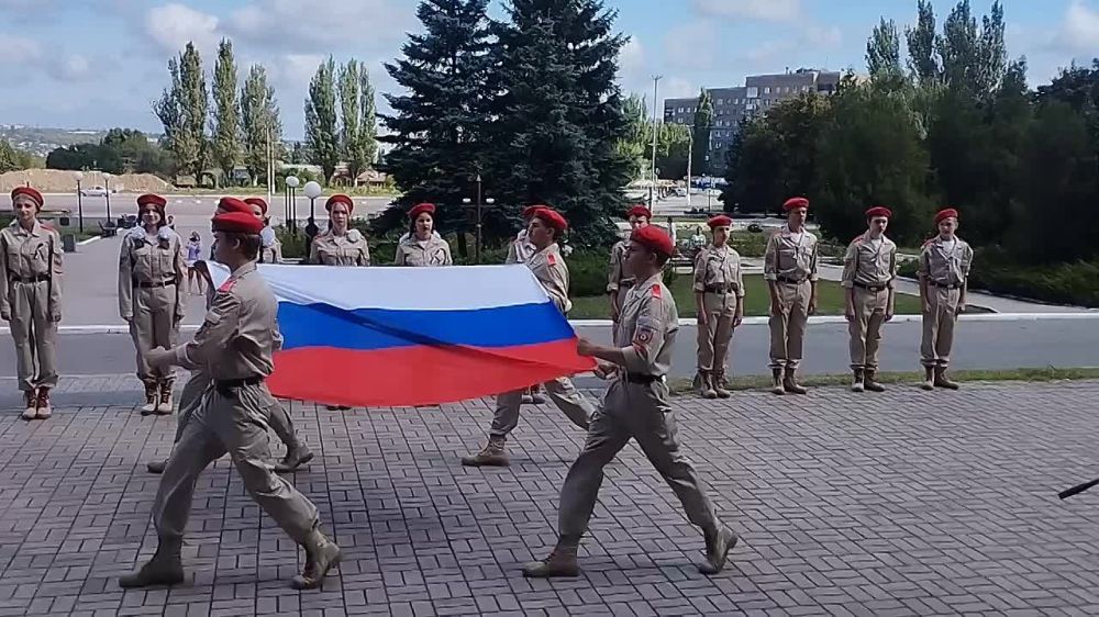 ������� �����: �������, � ������ ������������� ������ ��������, � ���� ���������������� ����� ���������� ���������, ������ ������� � ������������� ��������� �������� ����� � ������������ ���������������� ������� ���������� ���������