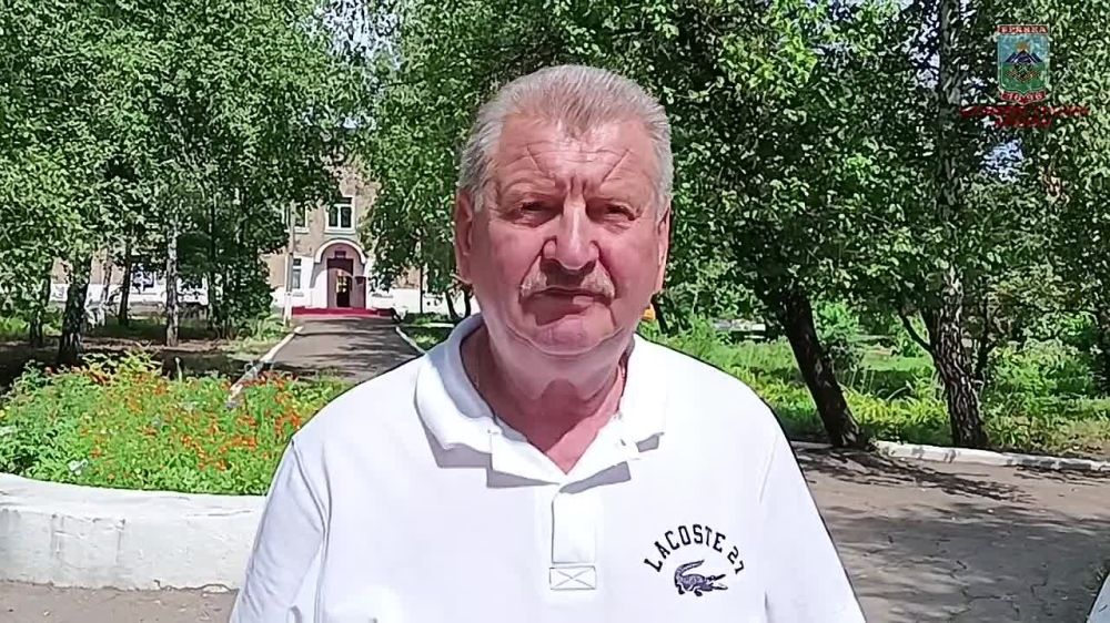 23 августа с рабочим визитом в Брянке побывал заместитель губернатора Брянской области Николай Симоненко