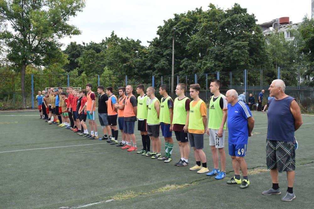 В честь 258-й годовщины со дня основания города и Дня шахтера в Первомайске состоялся традиционный турнир по мини-футболу среди молодежи и ветеранов футбола города Первомайска